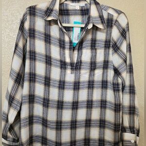 Fun 2 Fun By Stitchfix Navy and Cream Plaid Shirt